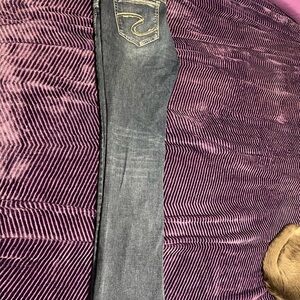 Silver Jeans Elyse Slim Boot in Classic Blue